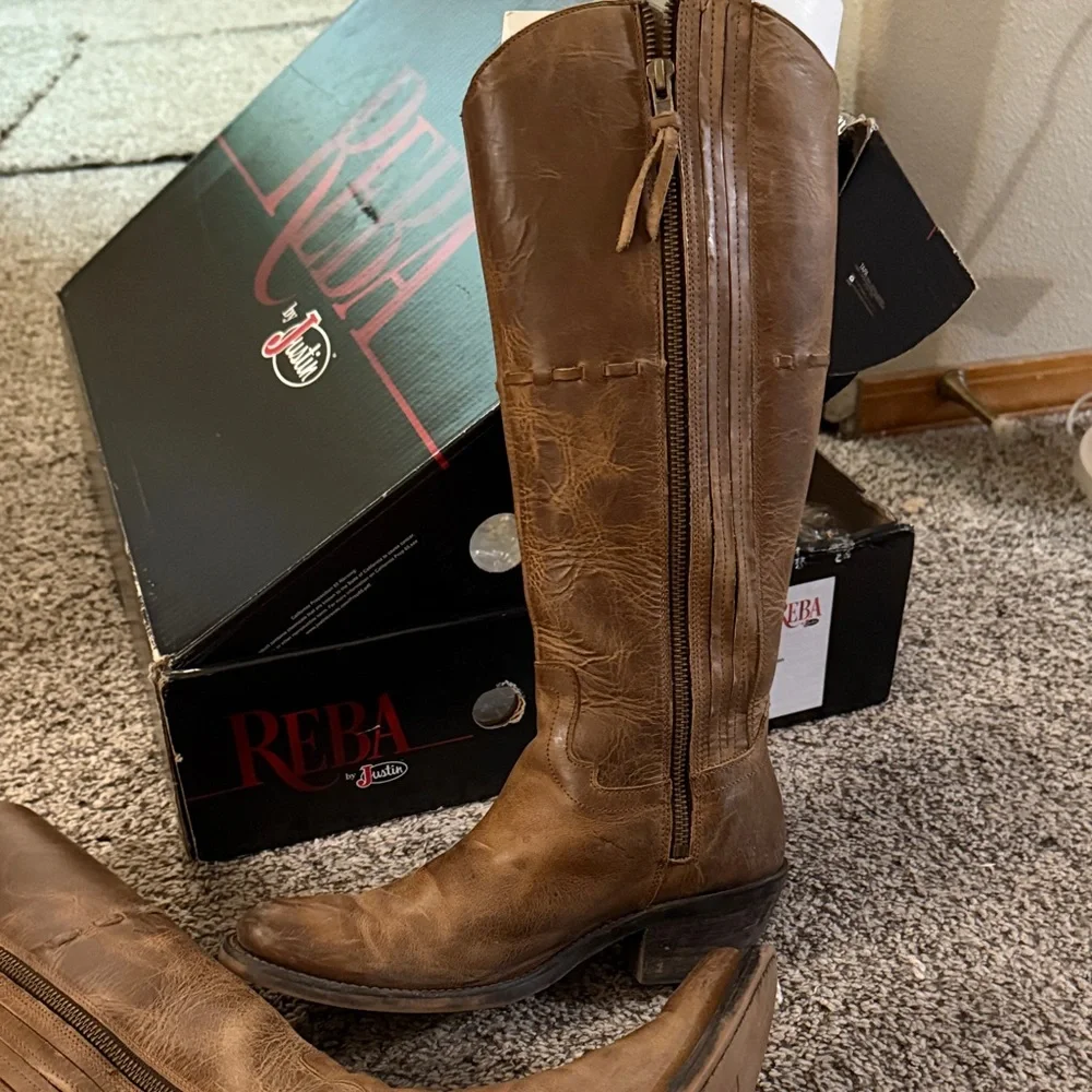 Reba by Justin Tan Leather Tucsan Boots - Picture 6 of 7